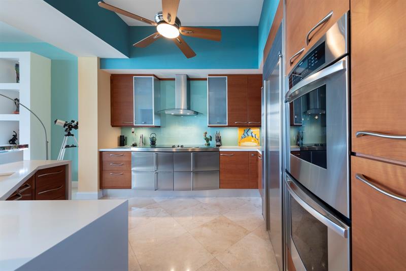 Image 20 of 47 For 701 21st Ave  502