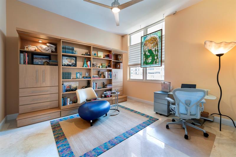 Image 35 of 47 For 701 21st Ave  502