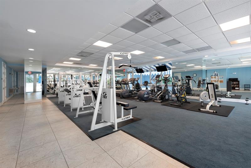 Image 39 of 47 For 701 21st Ave  502