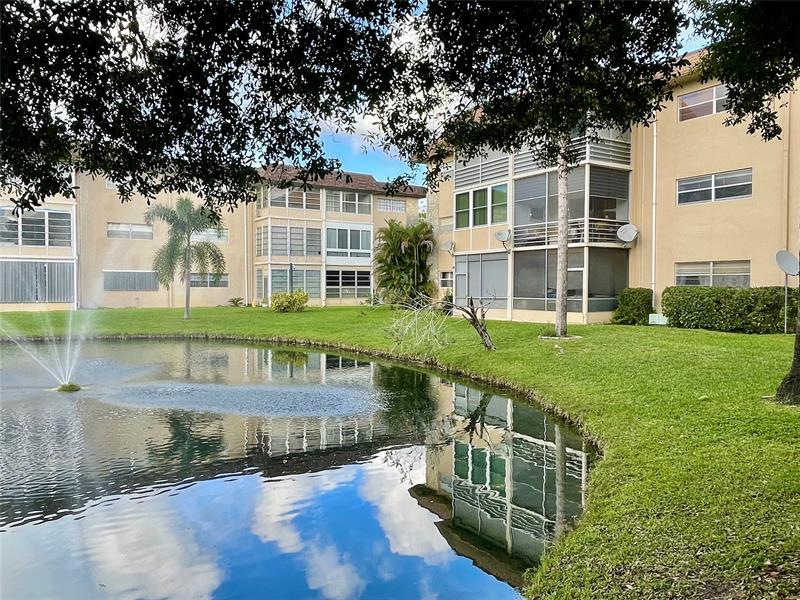 Image 28 of 38 For 5071 Oakland Park Blvd  211