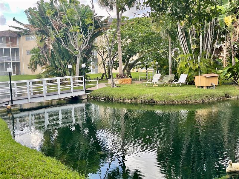 Image 29 of 38 For 5071 Oakland Park Blvd  211