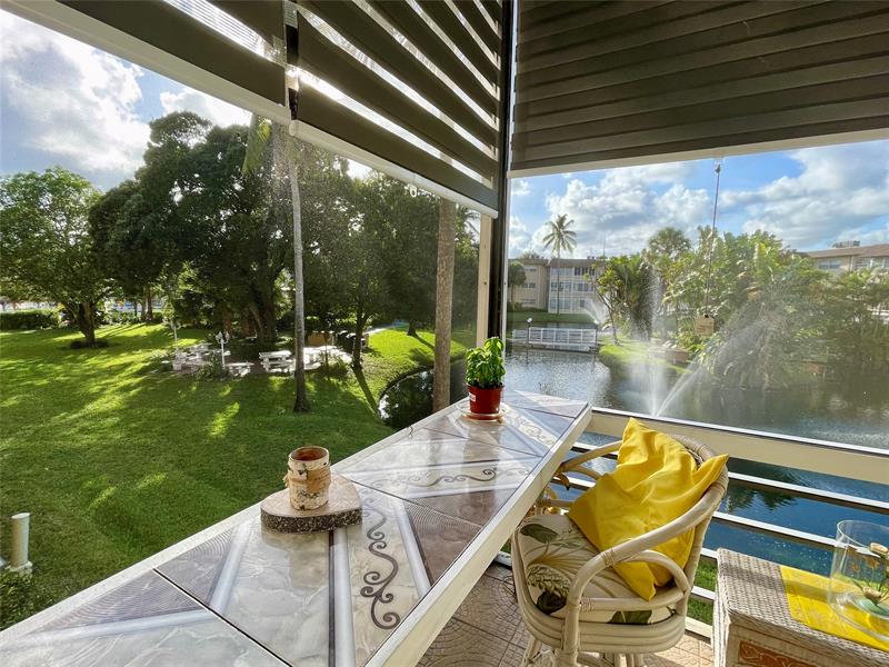 Image 4 of 38 For 5071 Oakland Park Blvd  211