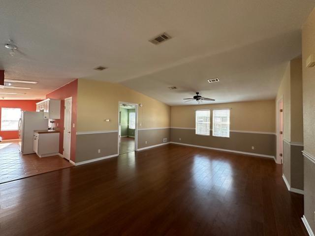 Image 13 of 28 For 7928 Meadowlark Ln