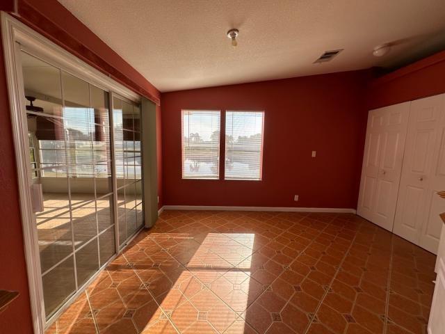 Image 8 of 28 For 7928 Meadowlark Ln