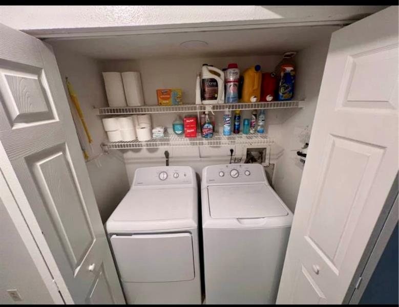 Image 11 of 15 For 2400 33rd St  1108