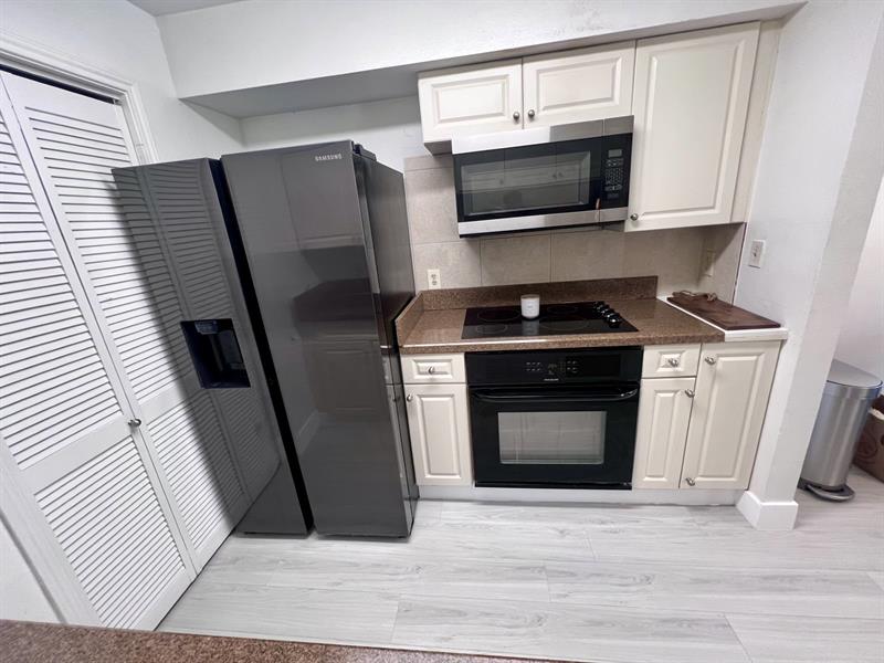 Image 2 of 15 For 2400 33rd St  1108