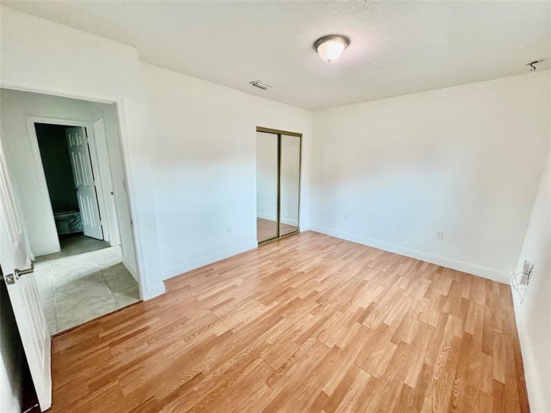 Image 11 of 23 For 730 Arizona Ave