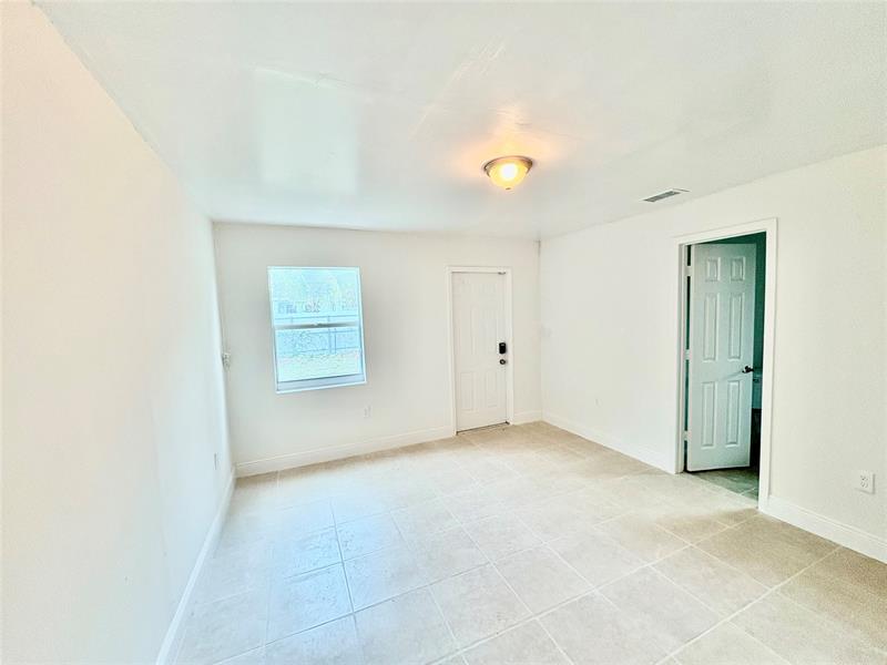 Image 14 of 23 For 730 Arizona Ave