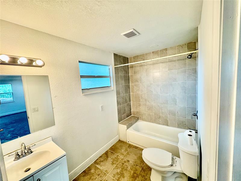 Image 20 of 23 For 730 Arizona Ave