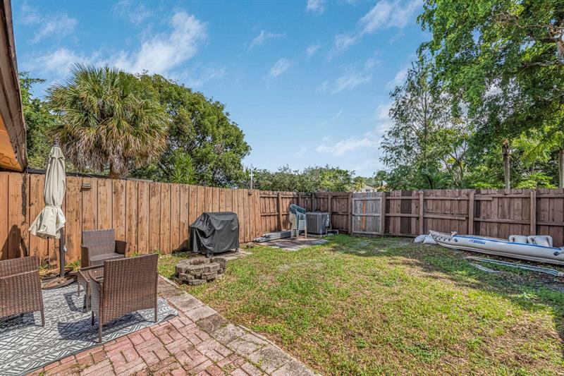 Image 20 of 31 For 10140 Phoenix Ave  10140