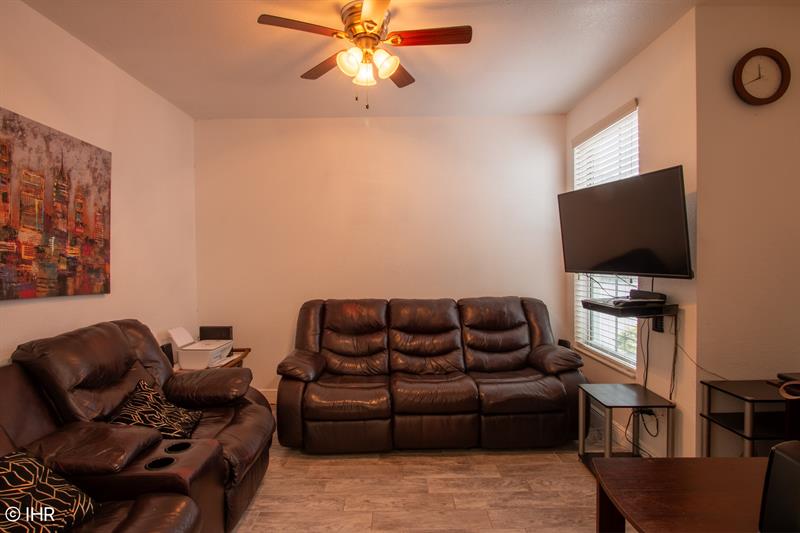 Image 14 of 37 For 4670 Acadian Trl  4670