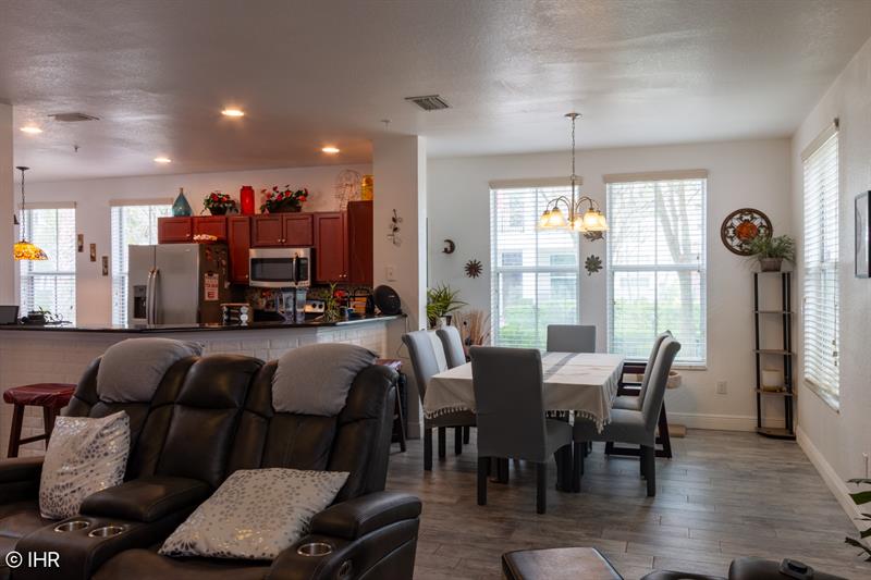 Image 5 of 37 For 4670 Acadian Trl  4670