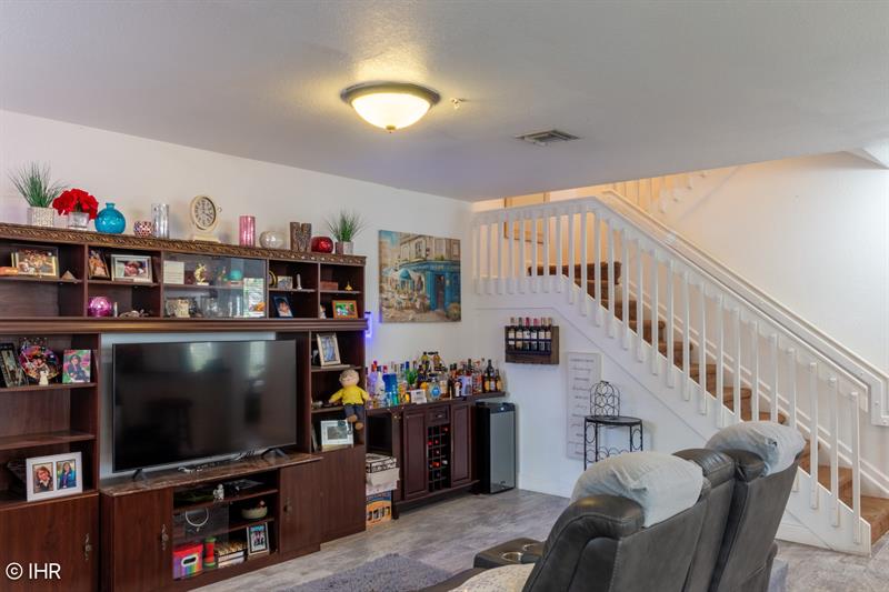 Image 7 of 37 For 4670 Acadian Trl  4670