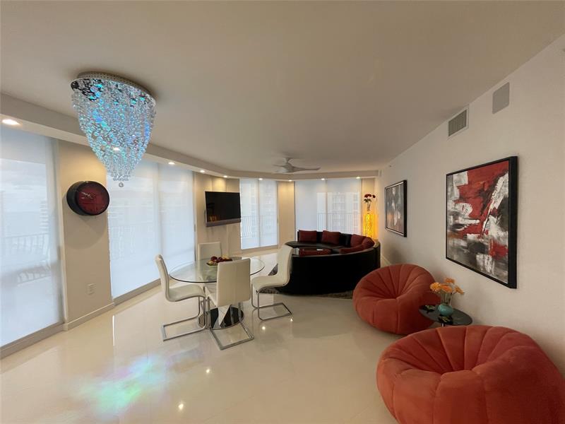 Image 19 of 49 For 100 Birch Rd  2502c