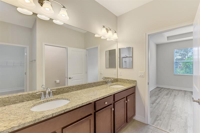 Image 23 of 37 For 4417 Conchfish Ln