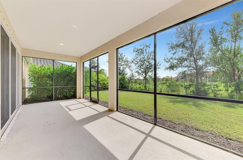 Image 32 of 37 For 4417 Conchfish Ln