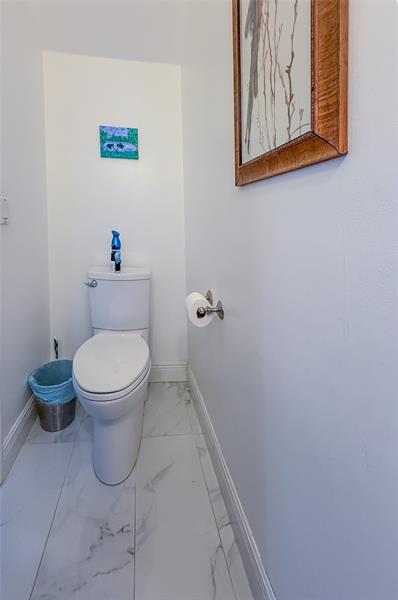 Image 18 of 43 For 5103 Heron Ct