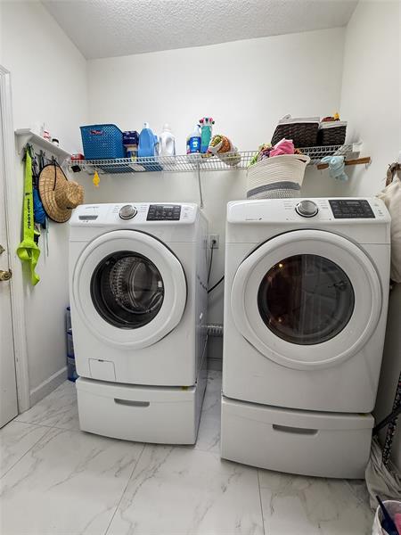 Image 20 of 43 For 5103 Heron Ct