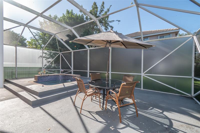 Image 36 of 43 For 5103 Heron Ct