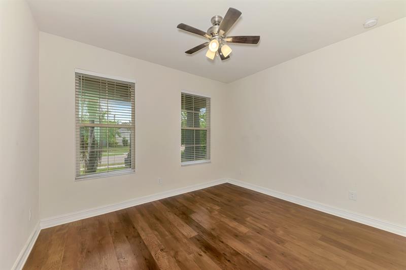 Image 28 of 39 For 4429 Conchfish Ln