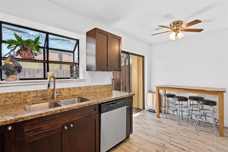 Image 10 of 24 For 344 City View Drive