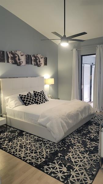 Image 7 of 16 For 5299 Europa Dr  I