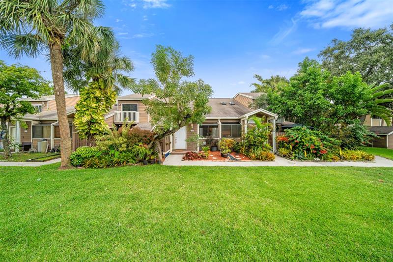 Image 25 of 25 For 7127 Sportsmans Dr