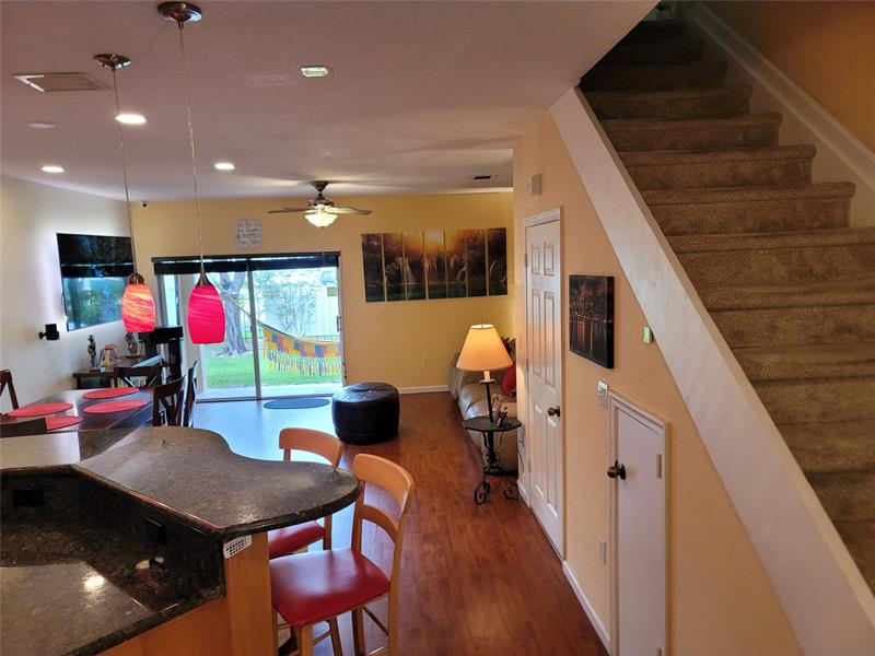 Image 15 of 32 For 8853 Isles Cir  8853