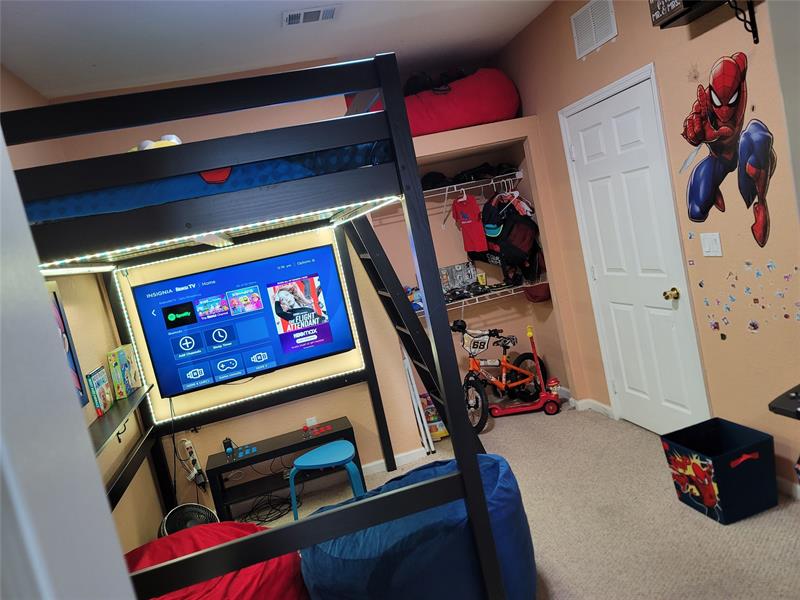 Image 25 of 32 For 8853 Isles Cir  8853