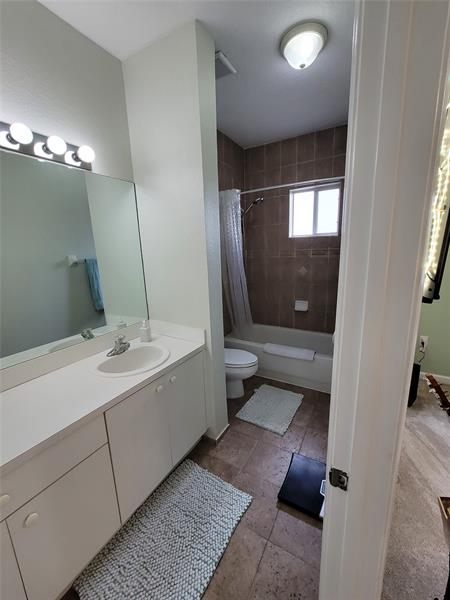 Image 30 of 32 For 8853 Isles Cir  8853