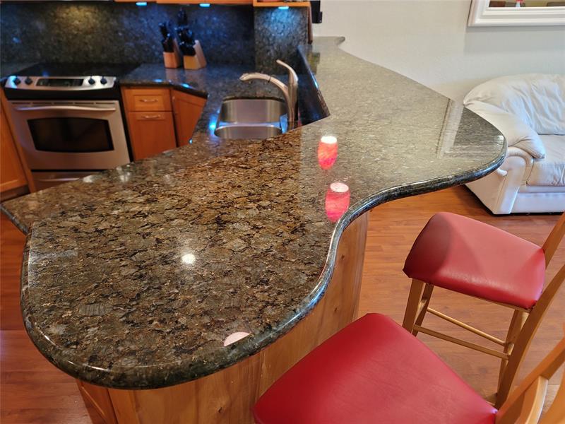 Image 7 of 32 For 8853 Isles Cir  8853