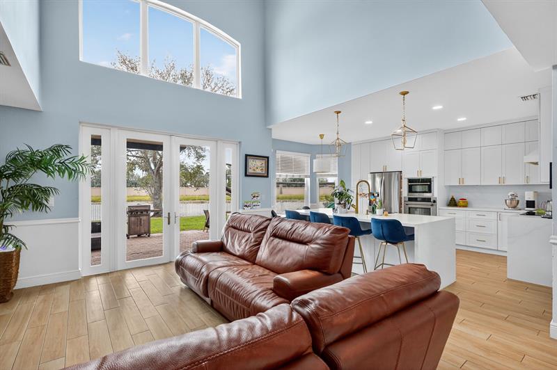 Image 12 of 61 For 18676 16th St