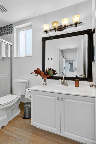 Image 24 of 61 For 18676 16th St