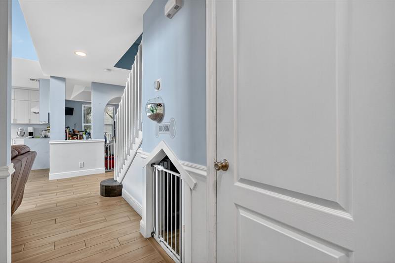 Image 26 of 61 For 18676 16th St