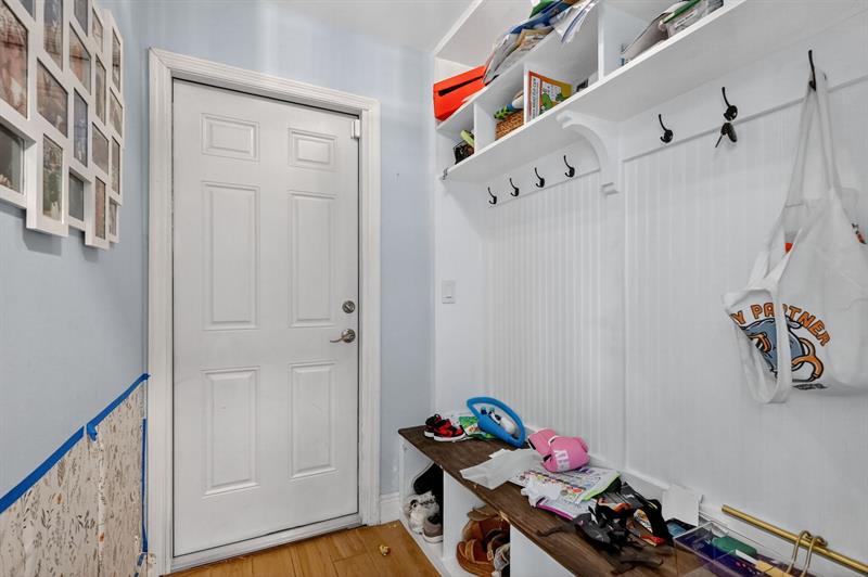 Image 27 of 61 For 18676 16th St