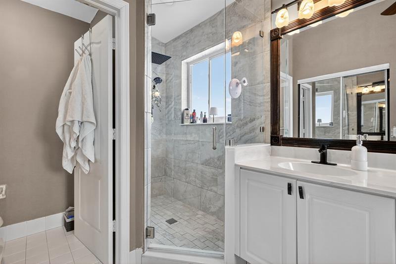 Image 42 of 61 For 18676 16th St