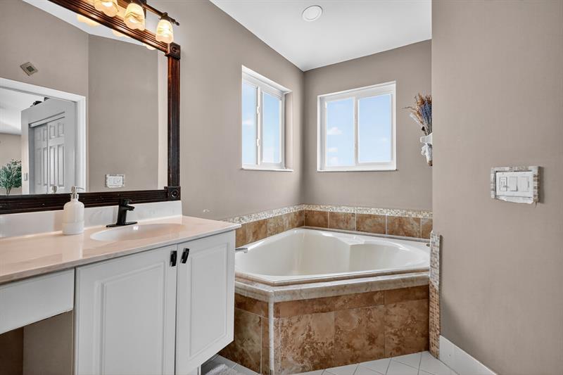 Image 43 of 61 For 18676 16th St