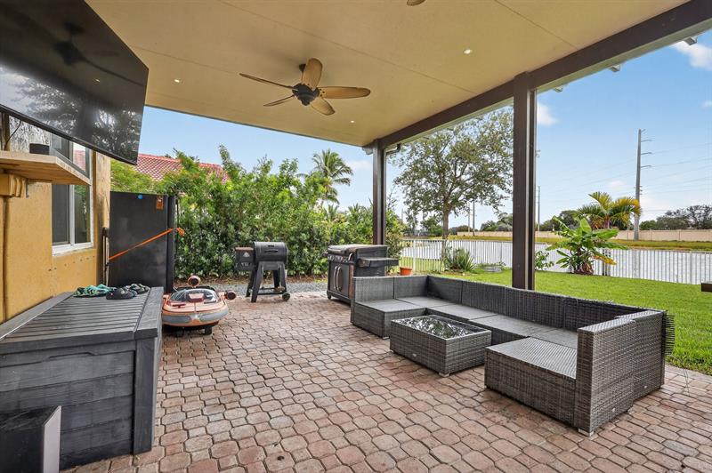 Image 46 of 61 For 18676 16th St