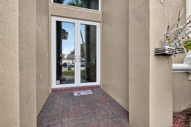 Image 5 of 61 For 18676 16th St