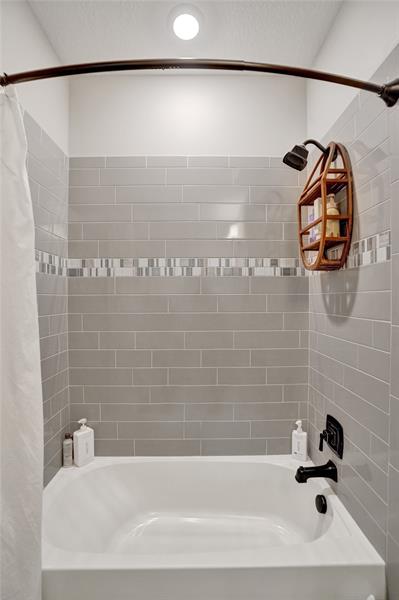 Image 43 of 71 For 1612 Trailhead Ter