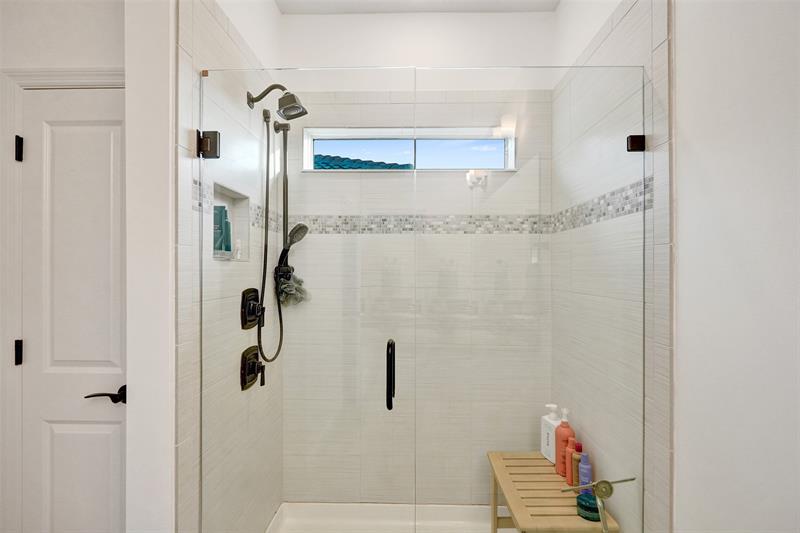 Image 47 of 71 For 1612 Trailhead Ter