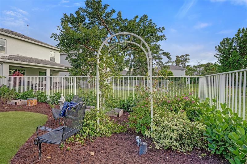 Image 67 of 71 For 1612 Trailhead Ter