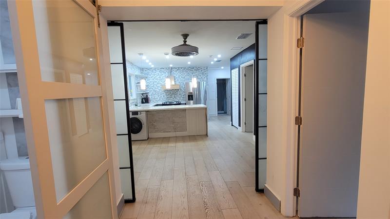 Image 3 of 22 For 512 15th Ter