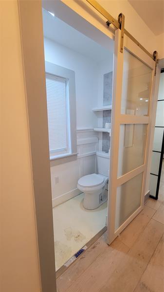 Image 5 of 22 For 512 15th Ter