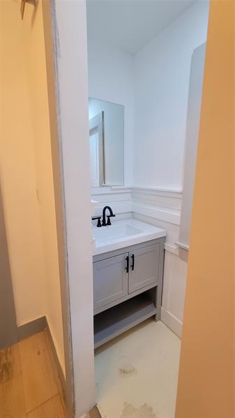 Image 6 of 22 For 512 15th Ter