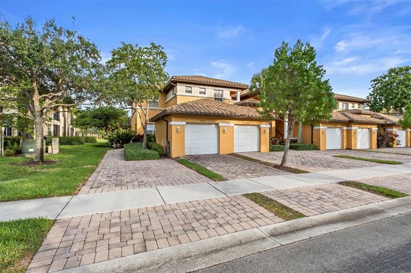 Details for 8296 128th Ln 8296, Pompano Beach, FL 33076