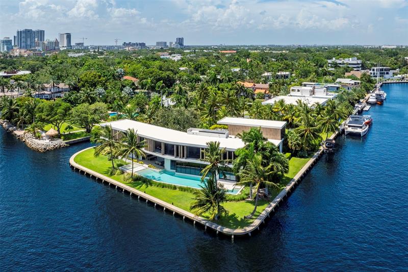 Image 60 of 63 For 516 Mola Ave