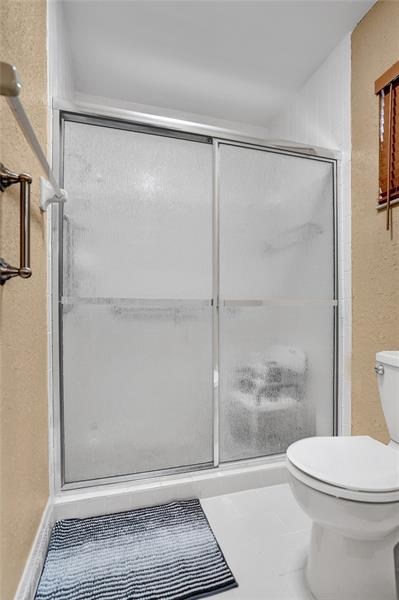 Image 34 of 81 For 9132 20th St  B