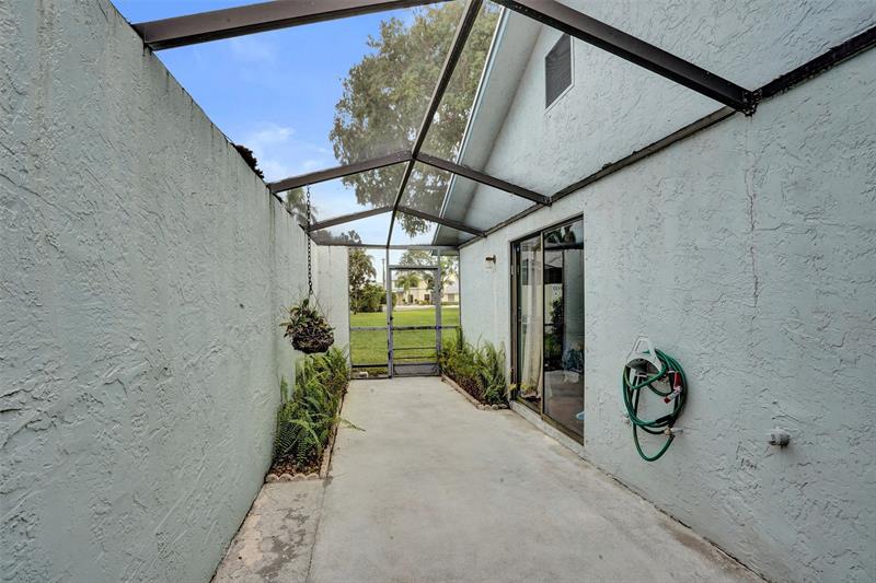 Image 49 of 81 For 9132 20th St  B