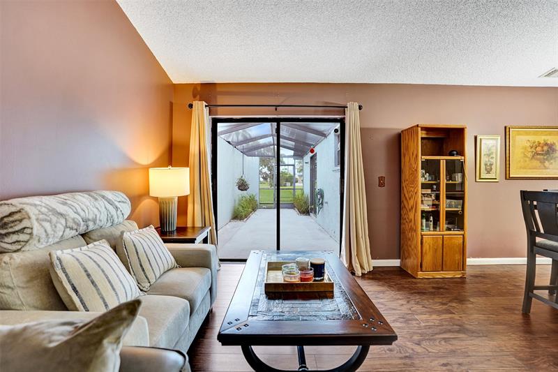 Image 7 of 81 For 9132 20th St  B